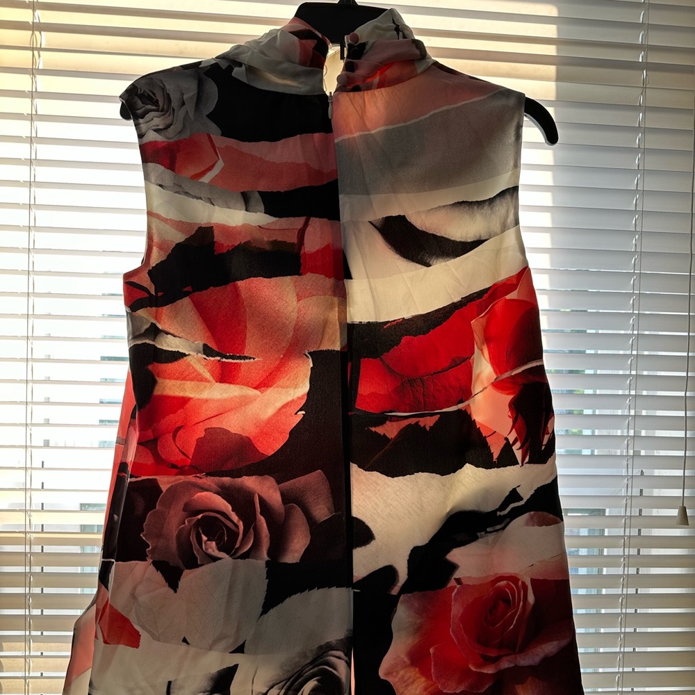 Alexander McQueen rose gathered silk top